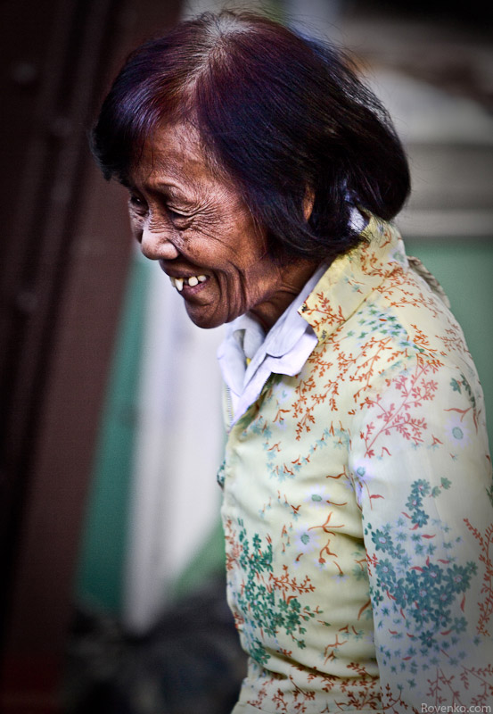 На станции Хуалампонг